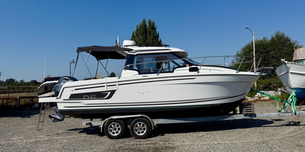 Photo of a 2024 Jeanneau NC Weekender 795 Series 2