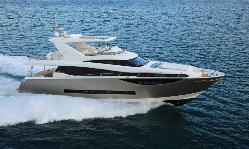 Photo of the Prestige Yachts 750 cruising