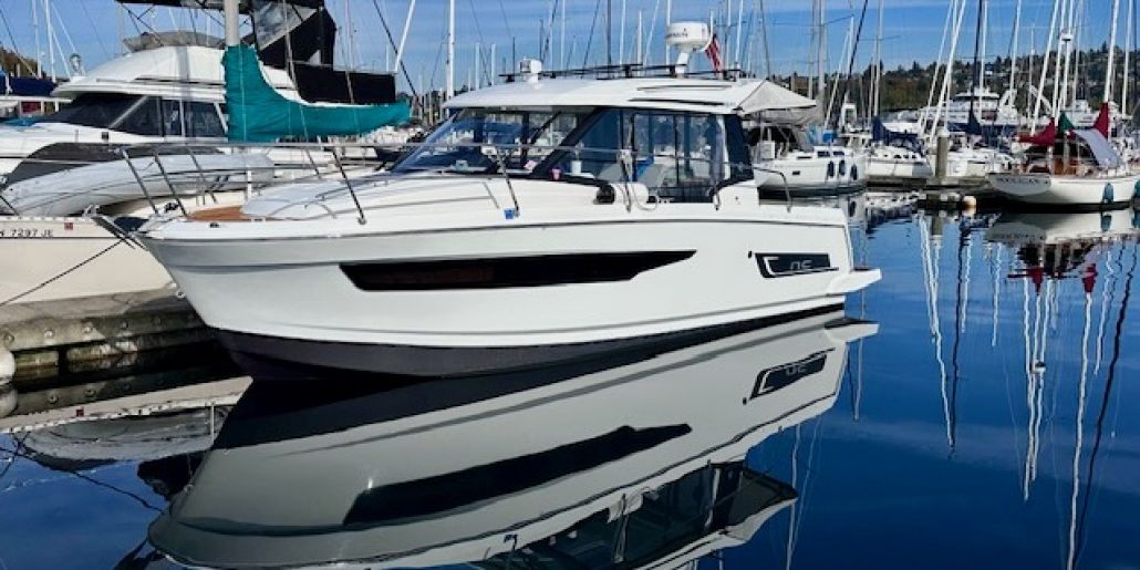 Photo of a 2021 Jeanneau NC 895